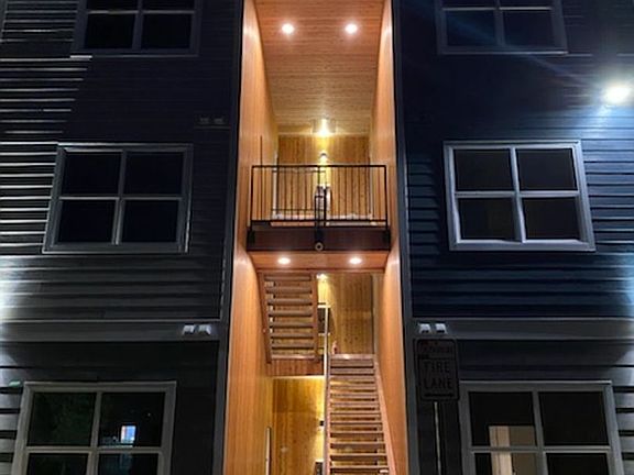 3rd image of 6603 NE 137th Ave #16