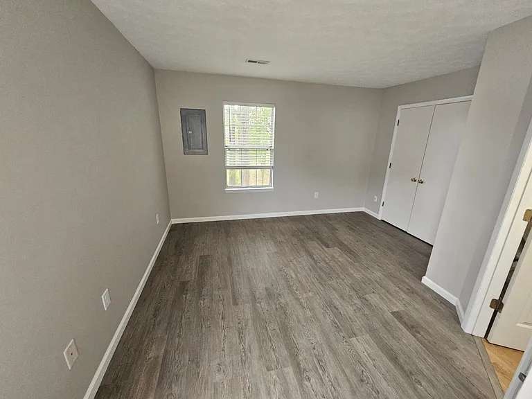431 Lester Rd — Photo 9