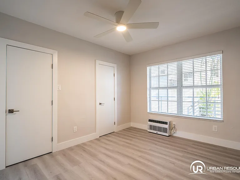 2420 Flamingo Dr #2 — Photo 25