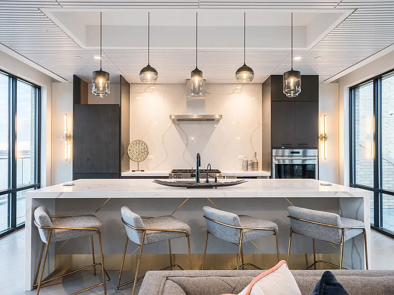 Rooftop clubhouse with beautiful city views and a full kitchen