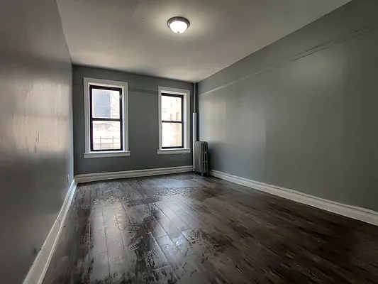 Rented by Signature Property Realty | media 28