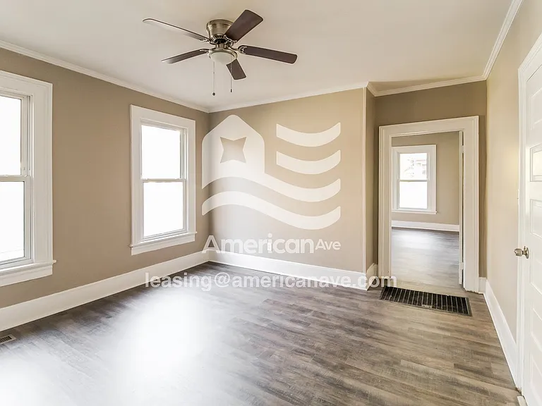 538184_011_wm_-_main_bedroom_13590263.jpg