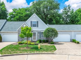 6900 Arbor Ct, Cleveland, OH 44134