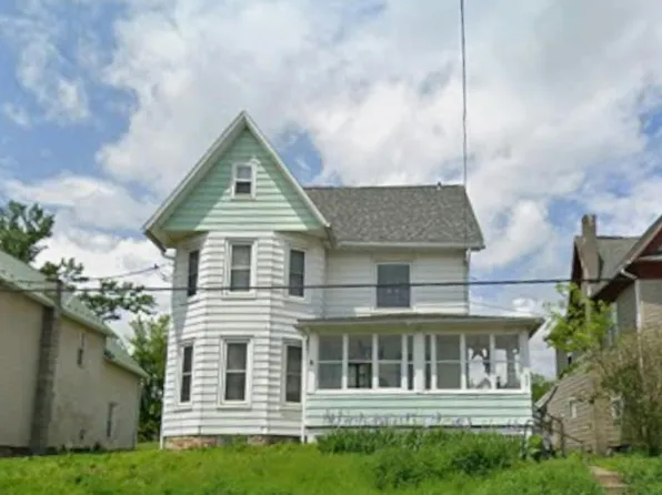 524 High St, Jersey Shore, PA 17740