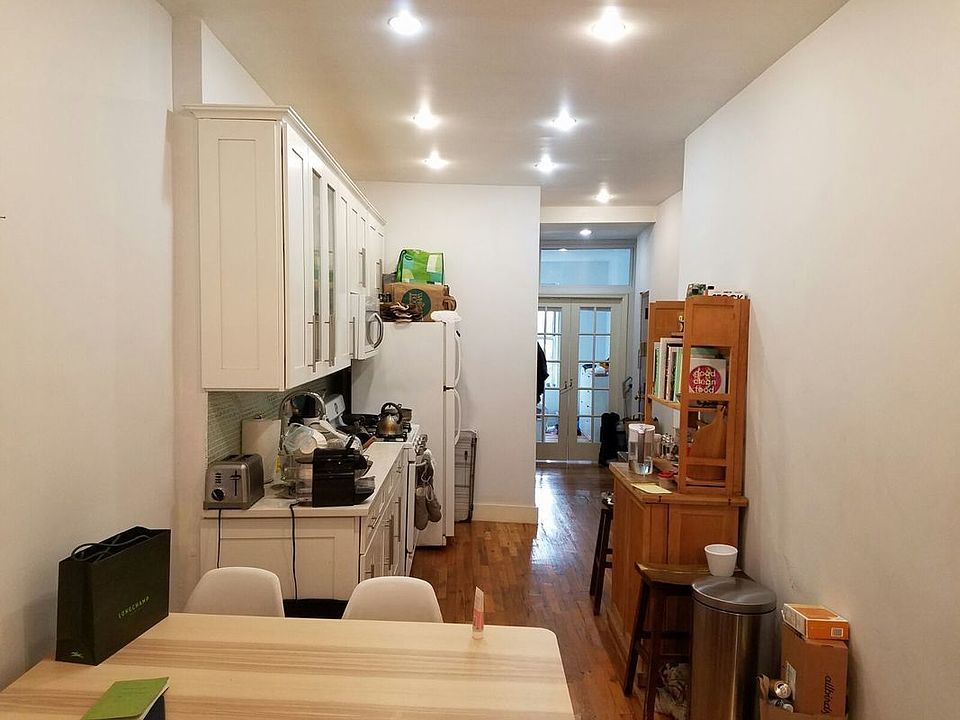 1st image of 415 Bushwick Ave APT 2R