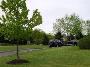 3 Horton Dr, Chester, NJ 07930