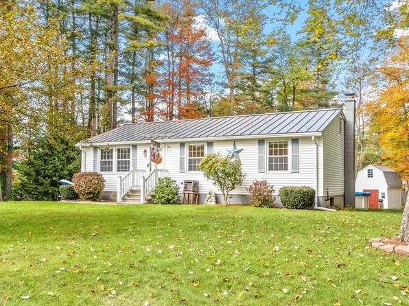 23 Comeau Rd, Gardner, MA 01440