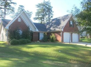 150 Dunagan Dr, Lawrenceville, GA 30045