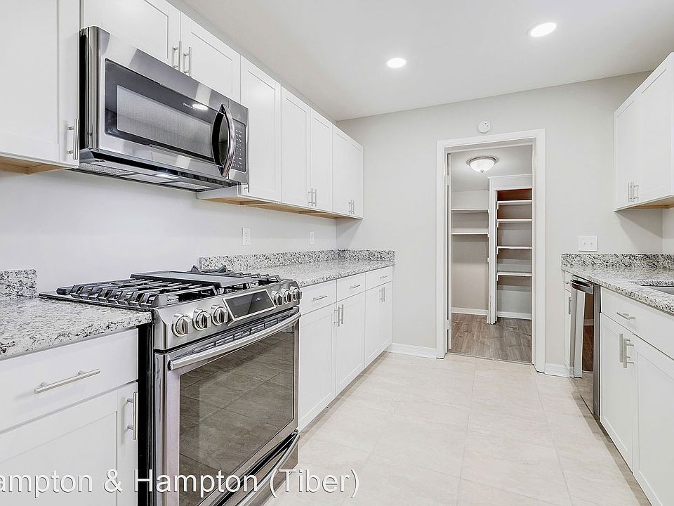 1st image of 6841 Snow White Dr