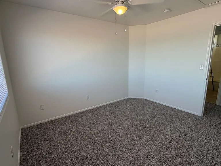 2424 Predera Ave — Photo 26