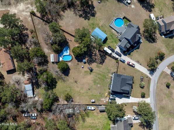 131 Turner Way, Hampstead, NC 28443