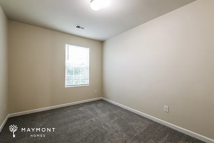 1305 Forsythia Way — Photo 11