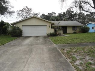 2140 Tarrytown Ln NE, Palm Bay, FL 32905