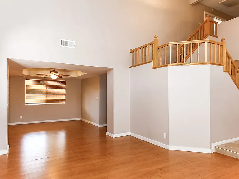 13 Sunmist Drive — Photo 3