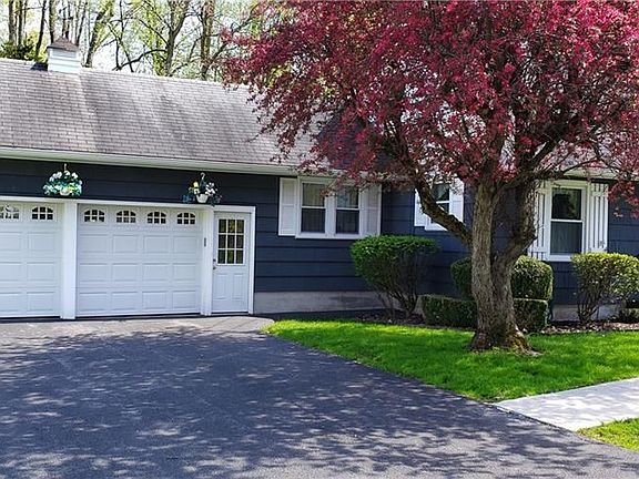 4th image of 101 Green Acres Dr