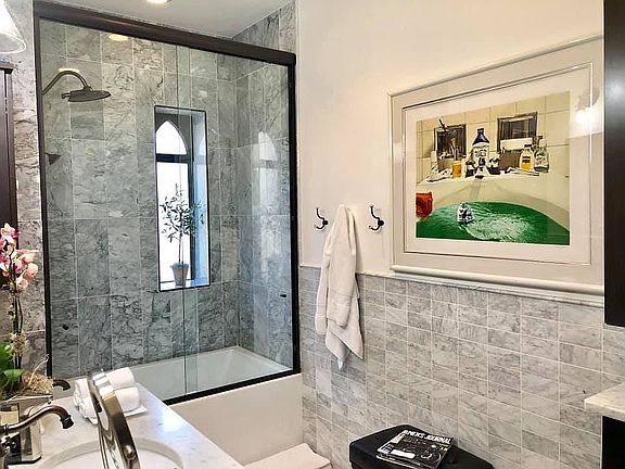 Guest bath
