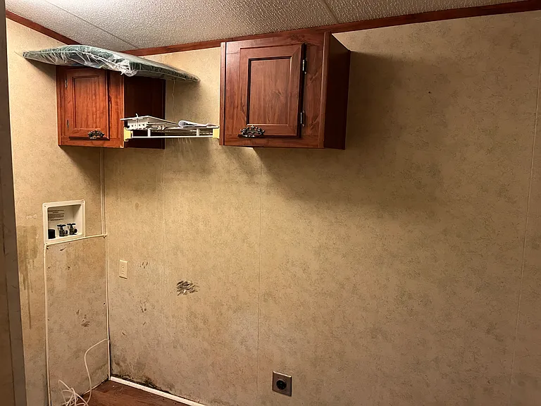 Laundry room!