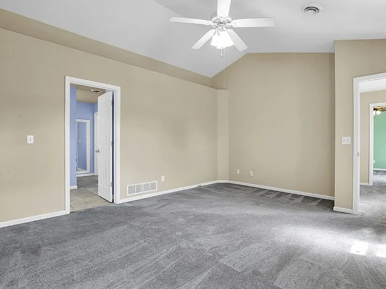 709 Indigo Dr — Photo 21