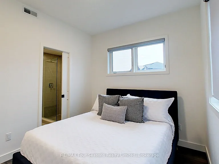12 Beausoleil Ln #107 — Photo 18