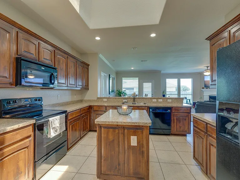 10826 Calderwood Ln — Photo 12