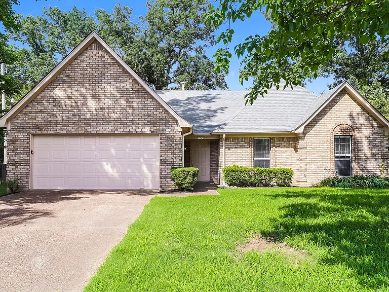 3926 Pecan Trace Cv — Photo 1