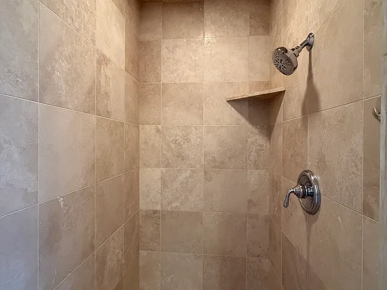2435 Lake Ridge Shrs E — Photo 12