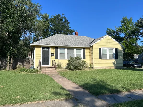 802 N Pinecrest Ave, Wichita, KS 67208