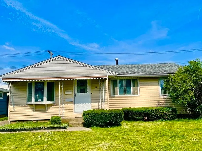 53 Winkler Dr — Photo 1