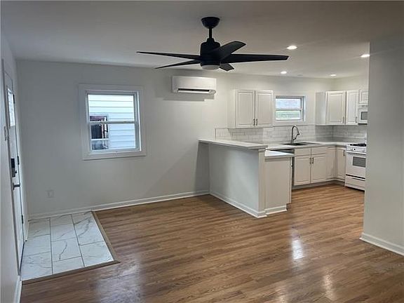 2nd image of 3409 W Metairie Ave N