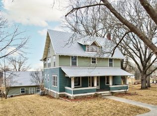 905 Marion Ave, Malvern, IA 51551