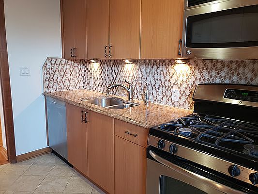 3rd image of 10025 Queens Blvd APT 4M