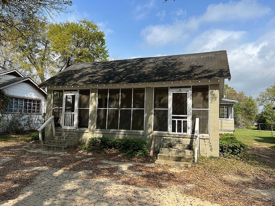 Screened porch!!