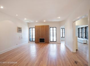 542 Sheridan Rd APT 1, Evanston, IL 60202