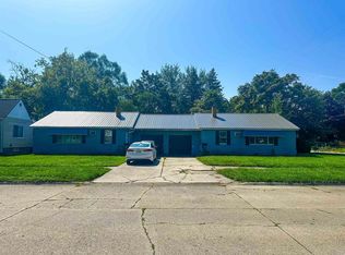 1645 Birney St, Saginaw, MI 48602