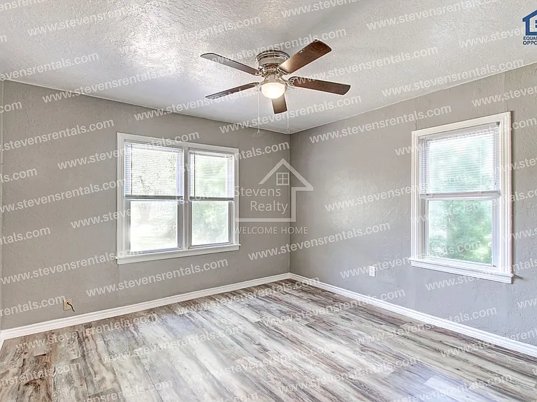 1210 NW Irwin Ave — Photo 22