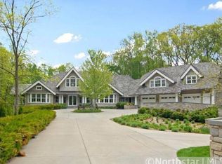 1555 Linner Rd, Wayzata, MN 55391