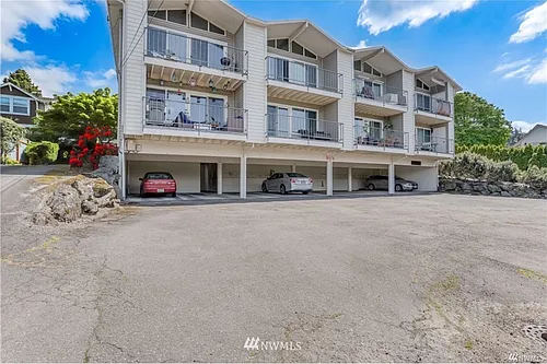 6018 Lakeview Dr #103 Photo 1 6018 Lakeview Dr #103 Photo 1