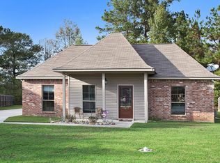33217 Cross Trl, Walker, LA 70785