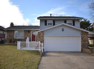 3617 Dove Dr, Decatur, IL 62526