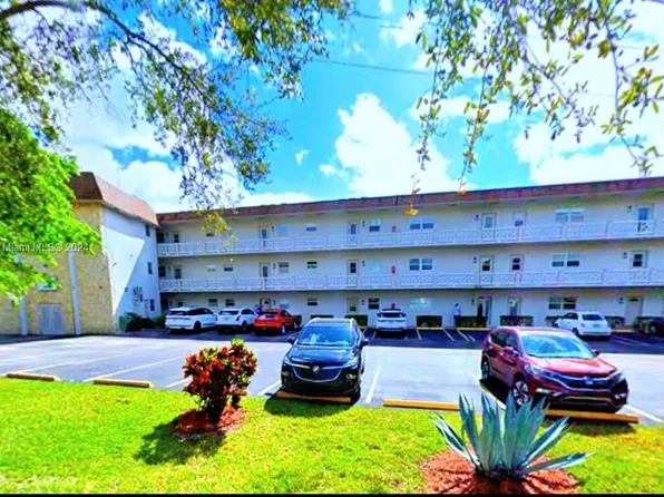 4806 NW 36th St APT 611, Fort Lauderdale, FL 33319