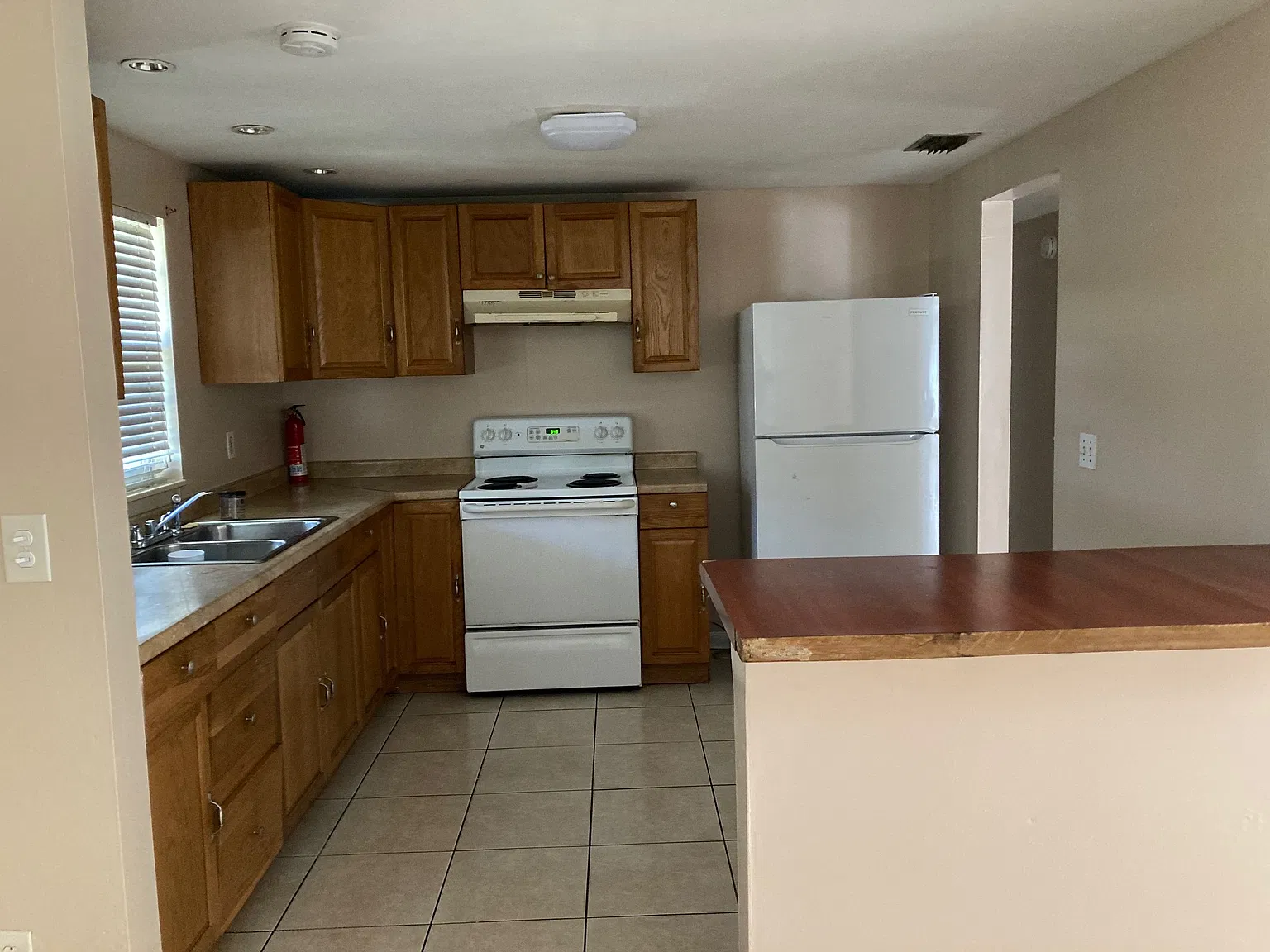 3 bed, 1500 sqft, $1,400 — Photo 4