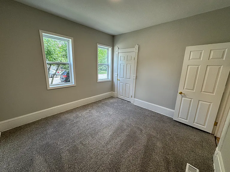 1235 Quarry Ave NW — Photo 11