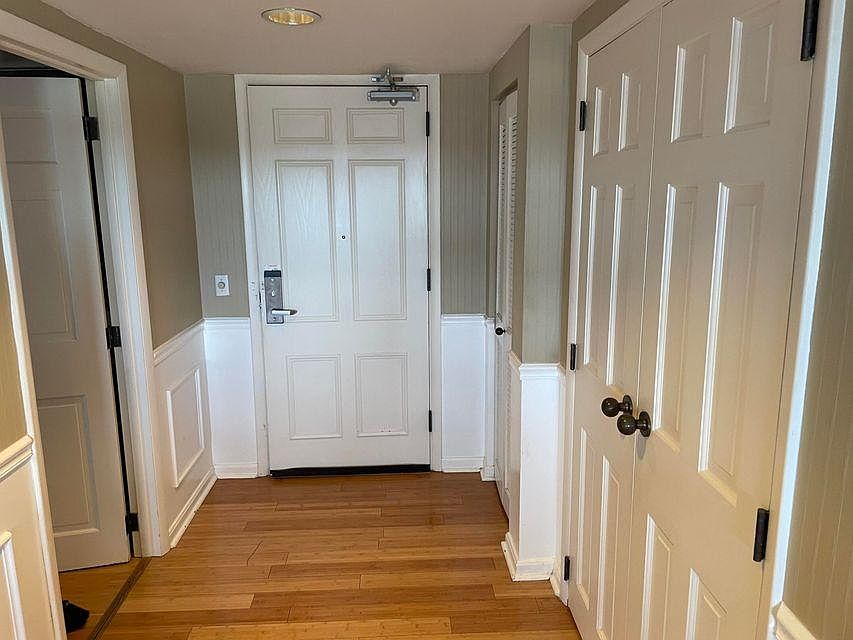 1st image of 345 W Vine St #1800