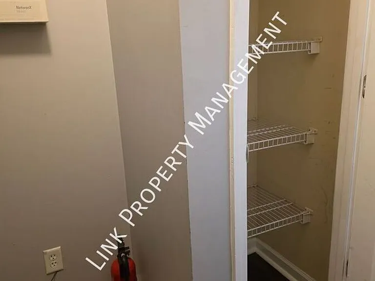 6383 Rim Crest Ln — Photo 28
