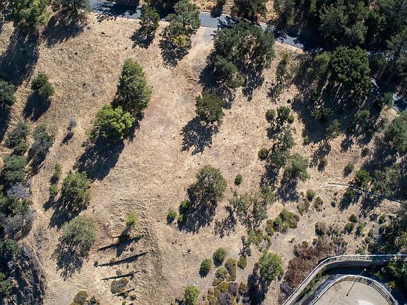 4th image of 22346 Regnart Rd