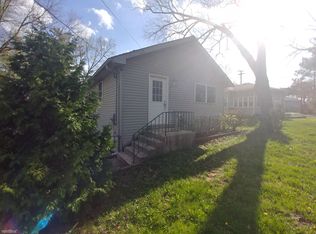 25321 W Chicago Ave, Ingleside, IL 60041