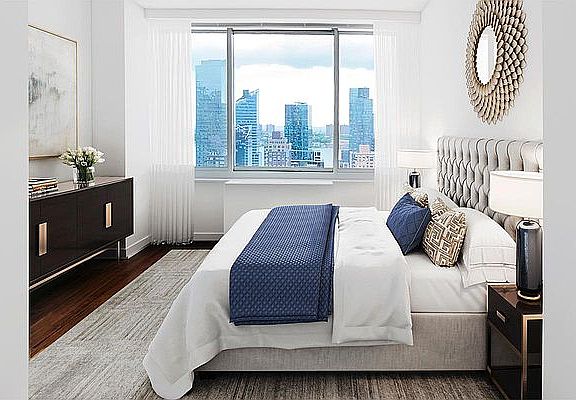 5th image of 160 W 62nd St APT 41G
