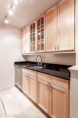 5th image of 182 E 95th St APT 3B