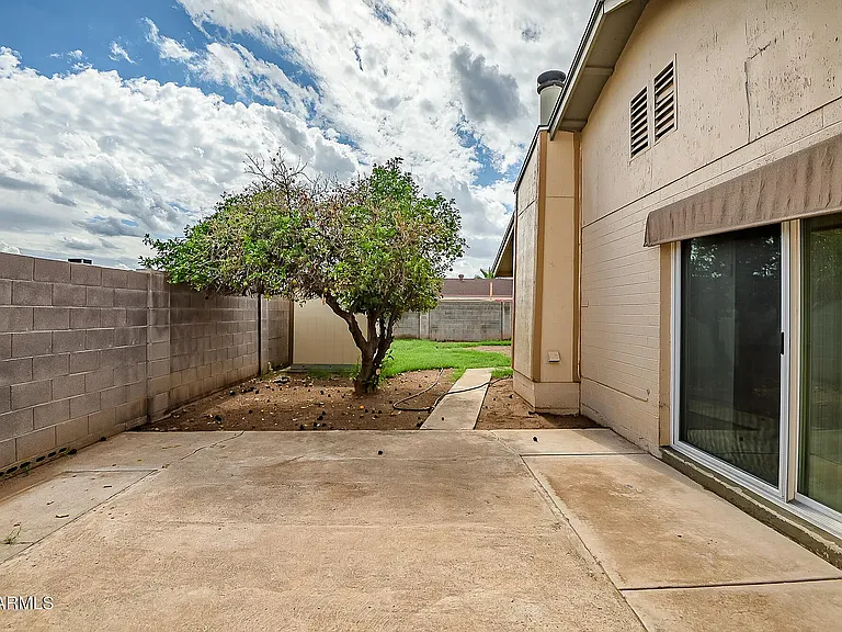 5601 W Carol Ave — Photo 24