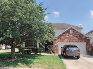 9007 Sun Glen Ct, Pearland, TX 77584